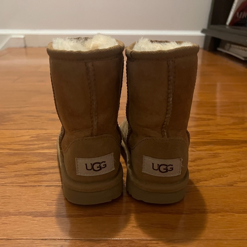 Toddler Uggs
